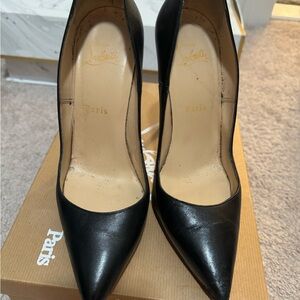 Christian Louboutin So Kate